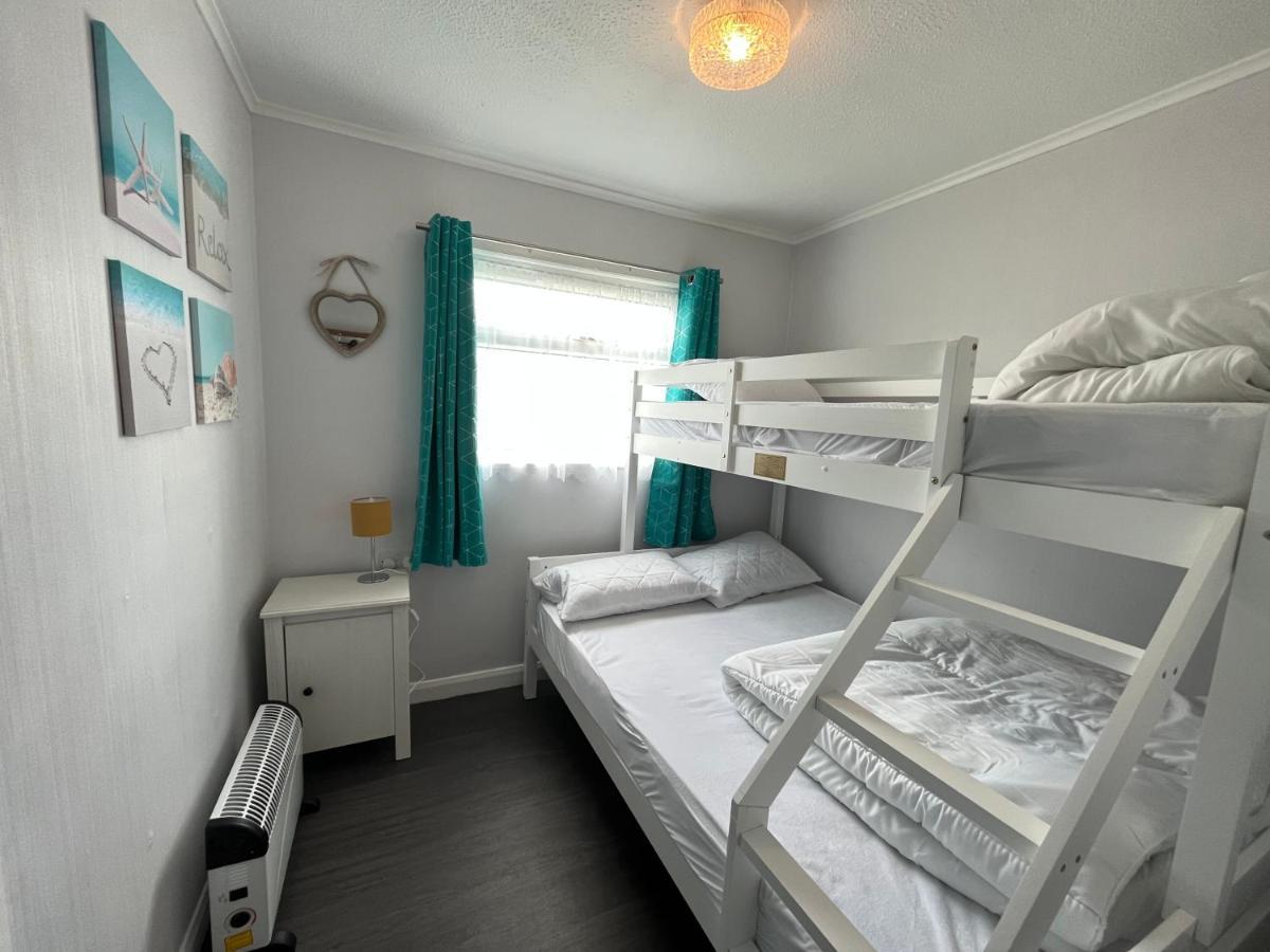 גרייט יארמאות Macs Shack, California Sands, Scratby - Two Bed Chalet, Sleeps 5, Pet Friendly, Free Pool Passes Plus Linen And Towels Included מראה חיצוני תמונה